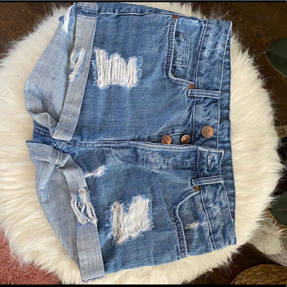 Distressed mid-rise boyfriend denim shorts